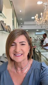 Seu carinho agora vira voz 💛, Grave um vídeo (de casa, do trabalho, de  onde estiver) e envie por DM. Nosso marketing posta nos Stories durante o  nosso mêsversário., E você ainda recebe um cupom para ...