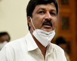 Ramesh Jarkiholi tests COVID positive, undergoing treatment: Doctor