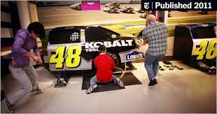 Nascar president steve phelps awards 2020 nascar cup series champion, chase elliott, the bill france trophy at phoenix raceway. With Attendance Off Nascar Museum Wants A Restart The New York Times