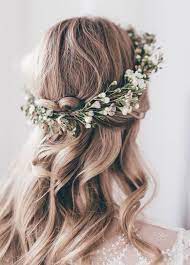 Featured Photographer Paulina Weddings Photography Flower Crown Hairstyle Romantic Wedding Hair Wedding Hair Down