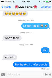 Isang salita o grupo ng mga salita ang kadalasang ginagamit sa mga tagalog knock knock jokes saka idinurugtong sa isang awitin at kung minsan ay isinasama o ginagawang pangungusap. Funny Knock Knock Jokes Flirty