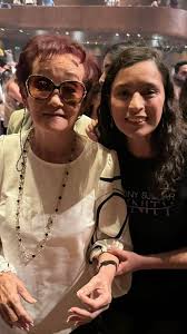 Feliz cumpleaños, Obachan 👵🎂🫶🥹 Todos sabemos que las abuelas son  especiales, pero tú… uffff, eres lo máximo. Te extraño muchísimo. Hoy  celebramos tus 91 años y todo el amor que siempre nos