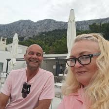 Check baggage rates before booking flights