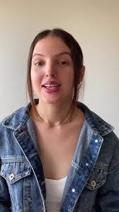 Karla Lobo's Instagram, Twitter & Facebook