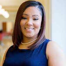 Andrea Diggs's Instagram, Twitter & Facebook