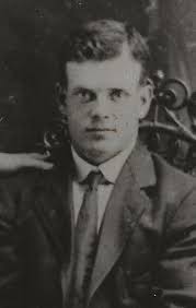 Leslie Shurden Phillip Holt Sr. (1890-1970)