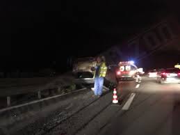 Reduce di un terribile incidente stradale, un 34enne è stato soccorso dal 118 nel pomeriggio di oggi si è trattato di un incidente autonomo e non sono rimasti coinvolti altri feriti. Nuovo Incidente Sul Raccordo Salerno Avellino Un Auto Capovolta In Corsia