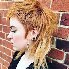 Gidget White's Instagram, Twitter & Facebook