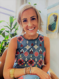 Colleen Lang's Instagram, Twitter & Facebook