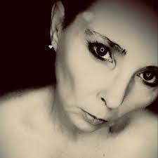 Gina Miley's Instagram, Twitter & Facebook