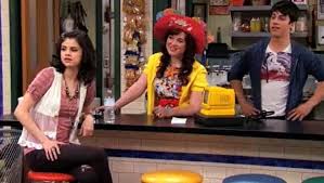 Greenwald that aired on disney channel for four seasons between october 2007 and january 2012. Wizards Of Waverly Place S03e27 Alex Saves Mason Video Dailymotion