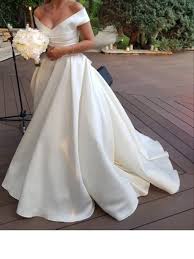 Elie Saab Wedding Dress Used Size 36 5 500 In 2020 Elie Saab Wedding Dress Wedding Dresses Used Wedding Dresses