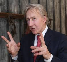 Photos from the Antiques Roadshow's stop in Baton Rouge