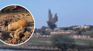 Thousands evacuated after second world war explosive found. 1evfig99y 9utm