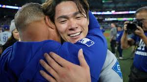 Father and son catch both Dodgers home run balls in Game 7 of World Series 