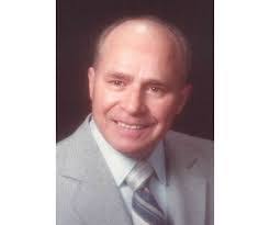 Aldo Molina's Instagram, Twitter & Facebook