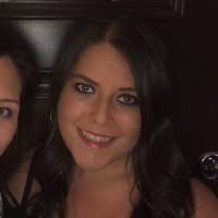 Lauren Salomon's Instagram, Twitter & Facebook