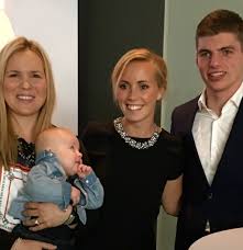 Want nog op dezelfde dag dat wereldkundig werd dat max heeft gebroken met zijn. Max Verstappen Met Vriendin Mikaela