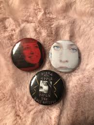 Fiona Apple Pin