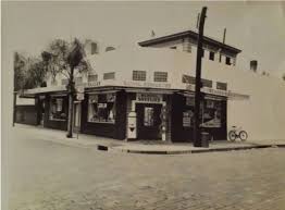 Royal Sundries Owned And Operated By Bill Ertel And George Anderson From 1950 To 1976 Royal Was Known For Their Traditio Downtown Orlando Old Florida Downtown