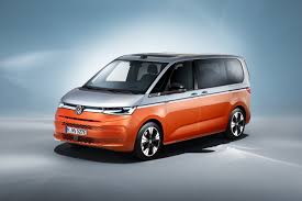 The volkswagen transporter t6 is the sixth generation of the volkswagen transporter vans. Vw T7 So Sieht Der Neue Bulli Aus Mit Hybridantrieb Business Insider