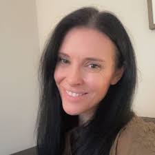 Karin Hughes's Instagram, Twitter & Facebook