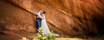 My name is amanda and i am a fine art wedding and elopement photographer based out of the mountains of colorado. Jessie Schoepflin Photography Fine Art Arvada Colorado Photographer Arvada Wedding Photographer