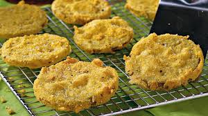 How to make fried green tomatoes crispy. How To Make Fried Green Tomatoes Southern Living