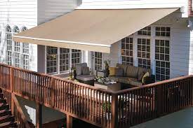 Retractable Awnings Come In Thousands Of Color And Style Combinations Motorized Awnings Are Powered By Somfy Mot Outdoor Awnings Deck Shade Retractable Awning
