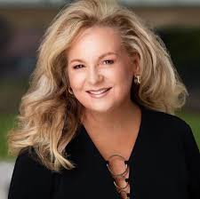 Suzanne Story Coleman (@SuzanneColemanRE) • Facebook