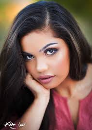 Amanda Serafin's Instagram, Twitter & Facebook