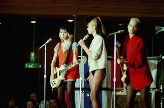 Ladies and Gentlemen the Fabulous Stains | 4Columns
