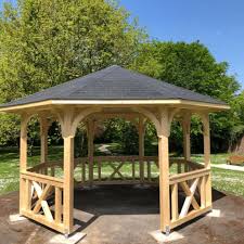 gloriette en bois nice gloriette gloriette bois pavillon exterieur