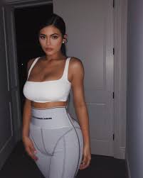 Полное имя — кайли кристен дженнер (kylie kristen jenner). Kylie Jenner Style 2018 Kyliejenner Mode Modestil Outfits Casual
