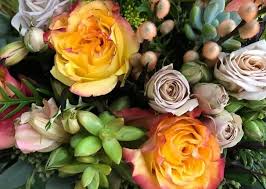 On the street of old newport boulevard and street number is 363. Love N Bloom Flower Shop Florist Christmas Flowers Love N Bloom Flower Shop