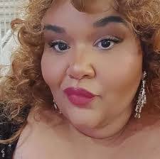 Audrey Mcinnis's Instagram, Twitter & Facebook