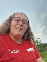 Hi I just wondered if there are any doggy daycare services around Inverurie  or surrounding areas? Somewhere my dog can socialise and have fun with  other dogs . Thanks