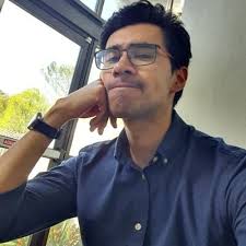 ex DGIS Dwight Dyer (@DgisDyer)