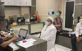 Sidang putusan rizieq shihab dijadwalkan dimulai pukul 09.00 wib. Tok Rizieq Shihab Dihukum 4 Tahun Penjara Di Kasus Rs Ummi Bogor Harianjogja Com