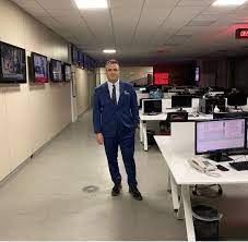 Kilosu da yaklaşık olarak 82 kilodur. Cem Kucuk Kimdir Kac Yasinda Nereli Hangi Takimli Memurlarimiz Com