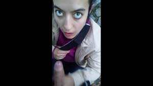 AMATEUR BLOWJOB IN THE STREET WITH NEIGHBORS NEARBY