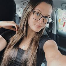 Are there any hairdressers around here that specialize in thin/fine hair?  My hair has unfortunately become much more thin from illnessed and  medications I've been on. I'm just looking for a cut