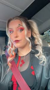 That’s Dr. Harleen Quinzel to you♥️ #fyp #halloween #harleyquinn  #harleyquinncosplay