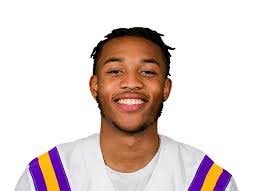 Deon Smith's Instagram, Twitter & Facebook