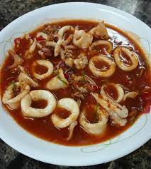 Kenapa perlu berkunjung di kedai asam pedas tanjak sonsang kami??jawapan nya adalah kedai kami hanya 15 minit dari tol ayer keroh,dan 5 minit. Dapur Cik Na Sotong Masak Pedas