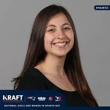 Kaitlin Hahn's Instagram, Twitter & Facebook