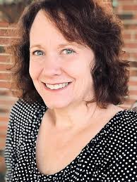 Gammy Monster and the Cardboard Box : Martin, Annette: Amazon.ca: Livres