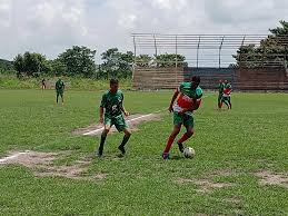 LIGA BICENTENARIA DE FUTBOL* *1er Torneo Vacacional* *COPA BARINAS*  *TERRITORIO DE PAZ* *CATEGORIA +50* *Domingo 13/10/2024* *🥅Corralito*  *J.E.B 3* ⚽⚽Richard Bolívar 20,39' ⚽Edel Arias 40' 🟨Jean Santiago *Sport  Byker 0* Árbitro Principal: