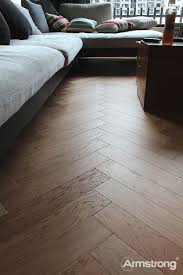 新店豪宅的貴氣典雅人字拼花地板 巴伐利亞皇室系列 金色晨光aer 21511 wooden flooring flooring design