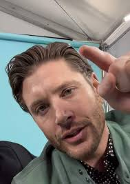 Ermmm.. I hope this doesnt look ugly to yall🙂